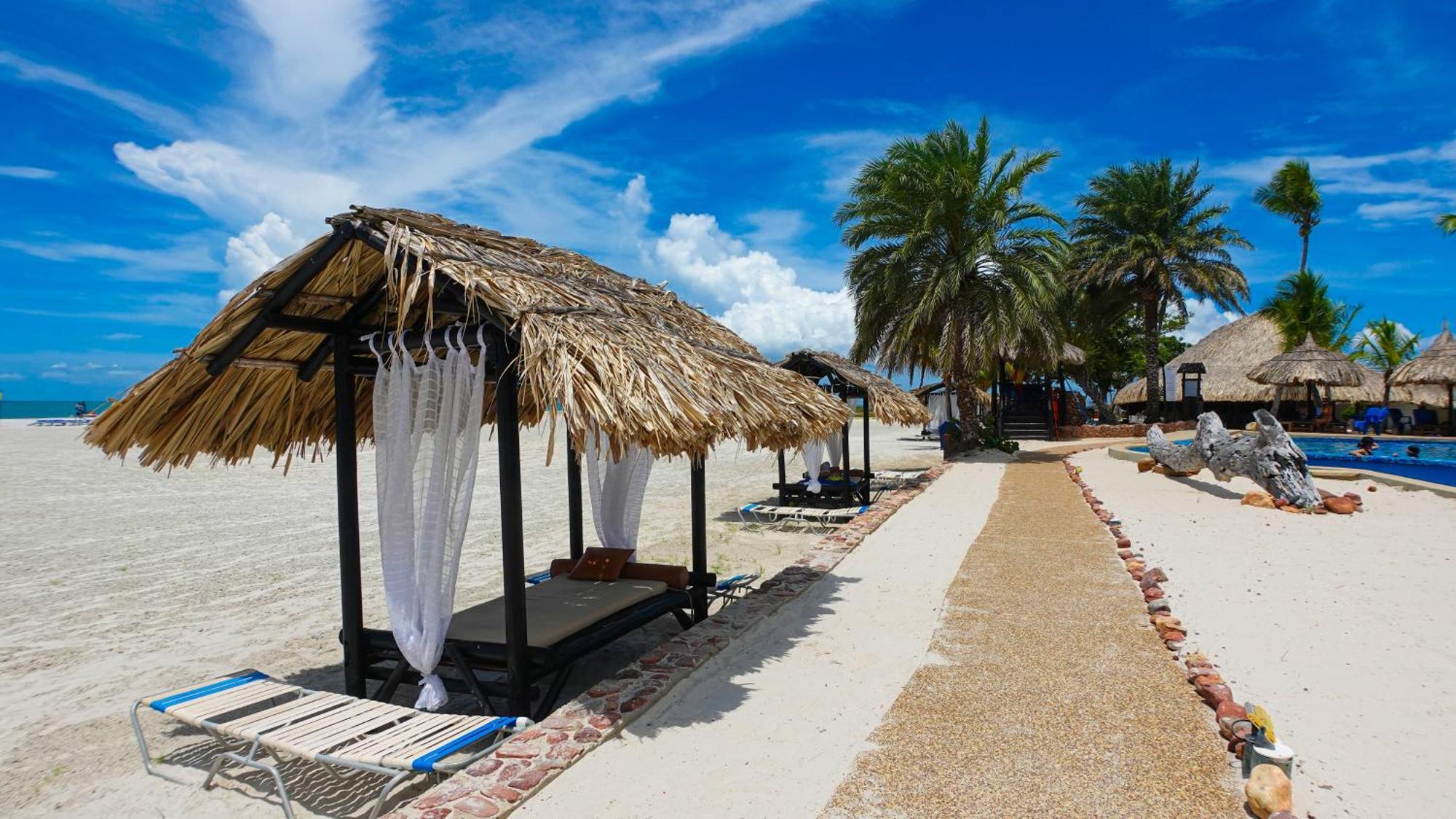 Sunsol Punta Blanca Hotel ซาน เปโดร ภายนอก รูปภาพ